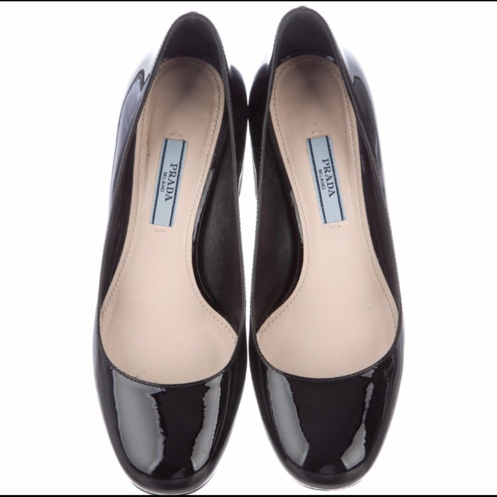 NWOT Prada Black shoes